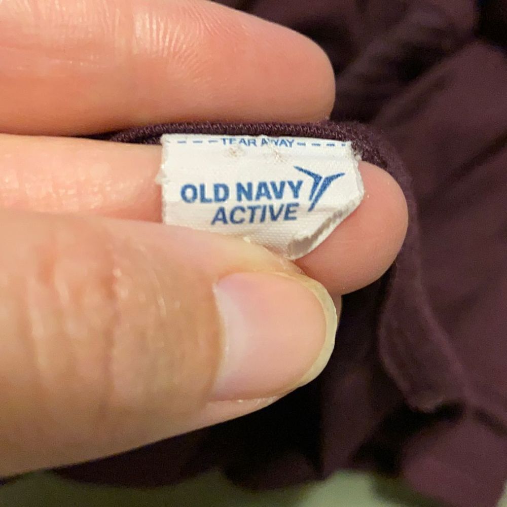 Old Navy   - Picture 5 of 6